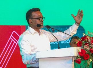 තලතා අතුකෝරලගේ ඉල්ලා අස්වීමෙන් පාඨලීගේ ගොඩ වැඩි වෙයි! පාර්ලිමේන්තුවට එන අලුත්ම මුහුණ මෙන්න!