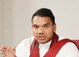 රාජ්ය දේපළ විකිණීමකින් තොර රැකියා උත්පාදනයක් නිර්මාණය කරනවා – නාමල් රාජපාක්ෂ