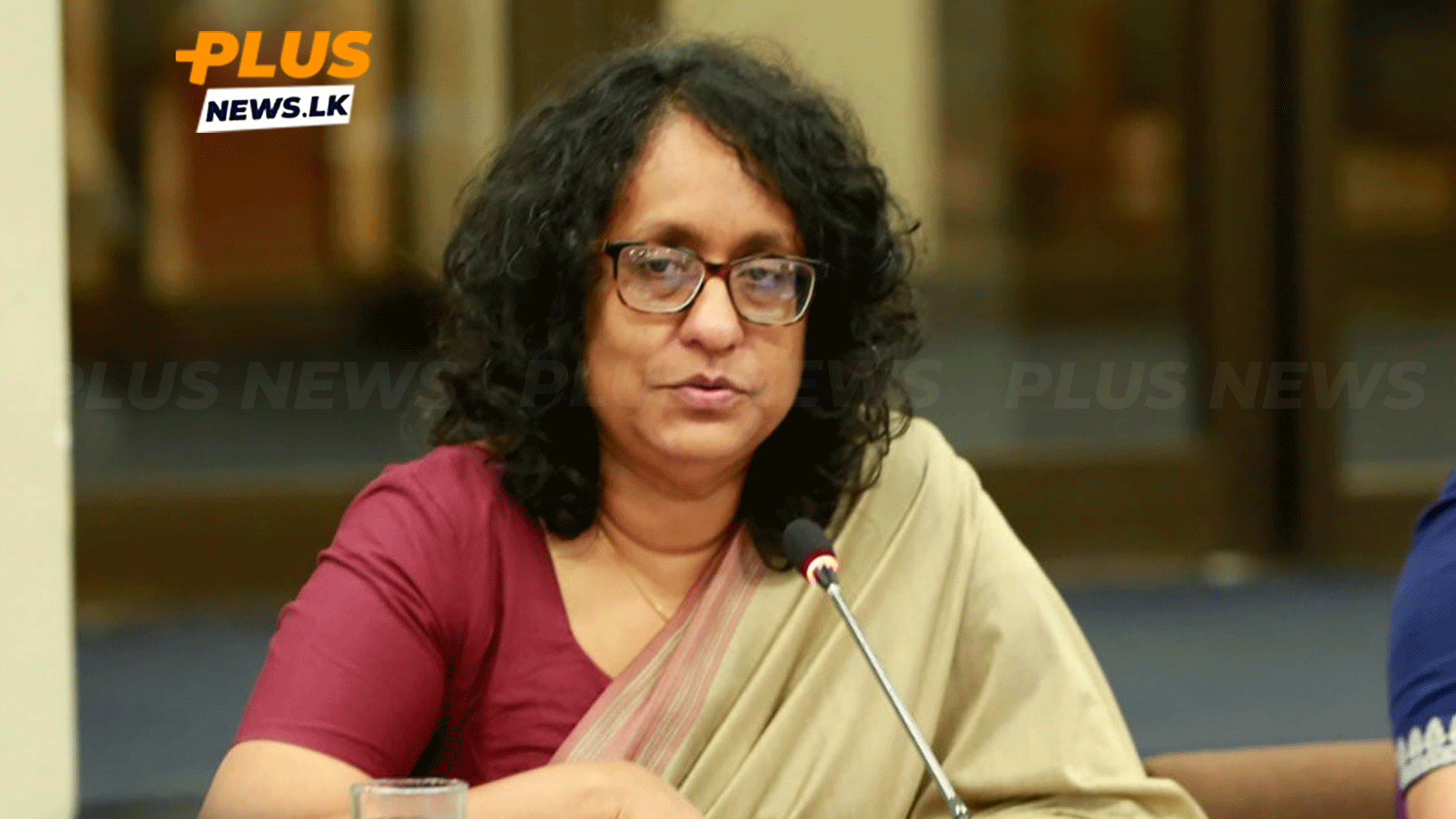 පාසල් පවත්වන්න මුලින් යෝජනා වුනේ 08.00 සිට 04.00 දක්වා..…- අගමැතිනි – හරිනි – (VIDEO) පාසල්